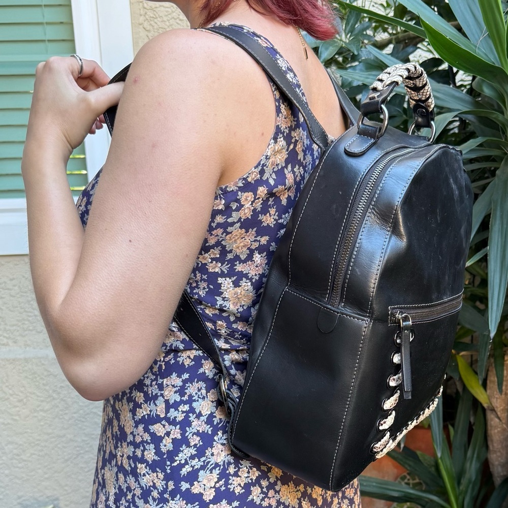 Vittoria Napoli Distressed Leather Black Backpack with Braided Handle